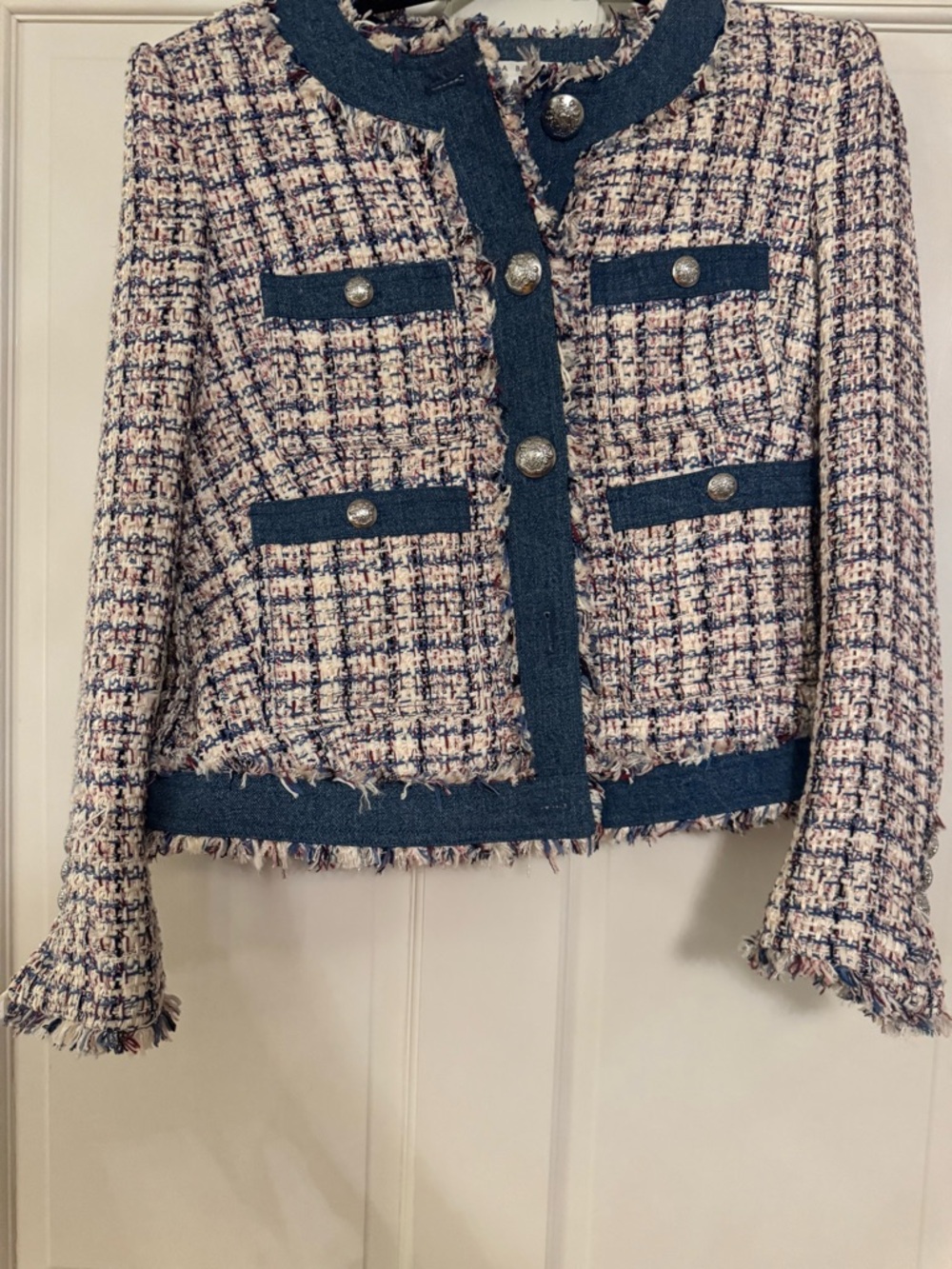 Veronica Beard Tweed Fringe Trim Jacket in Blue & Cream size 8